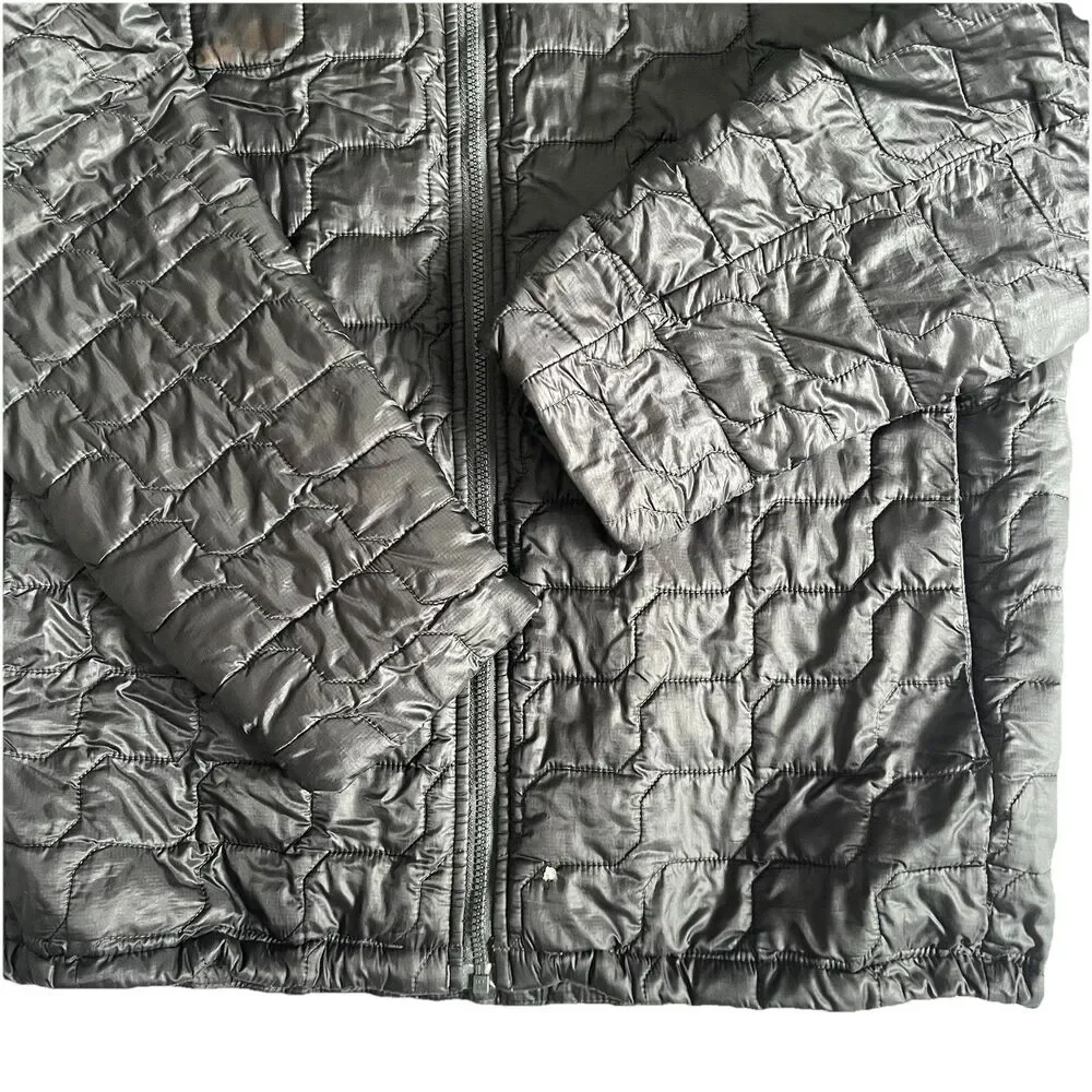The North Face Thermoball Trekker Men Medium Puffer Jacket Black Packable *Flaws